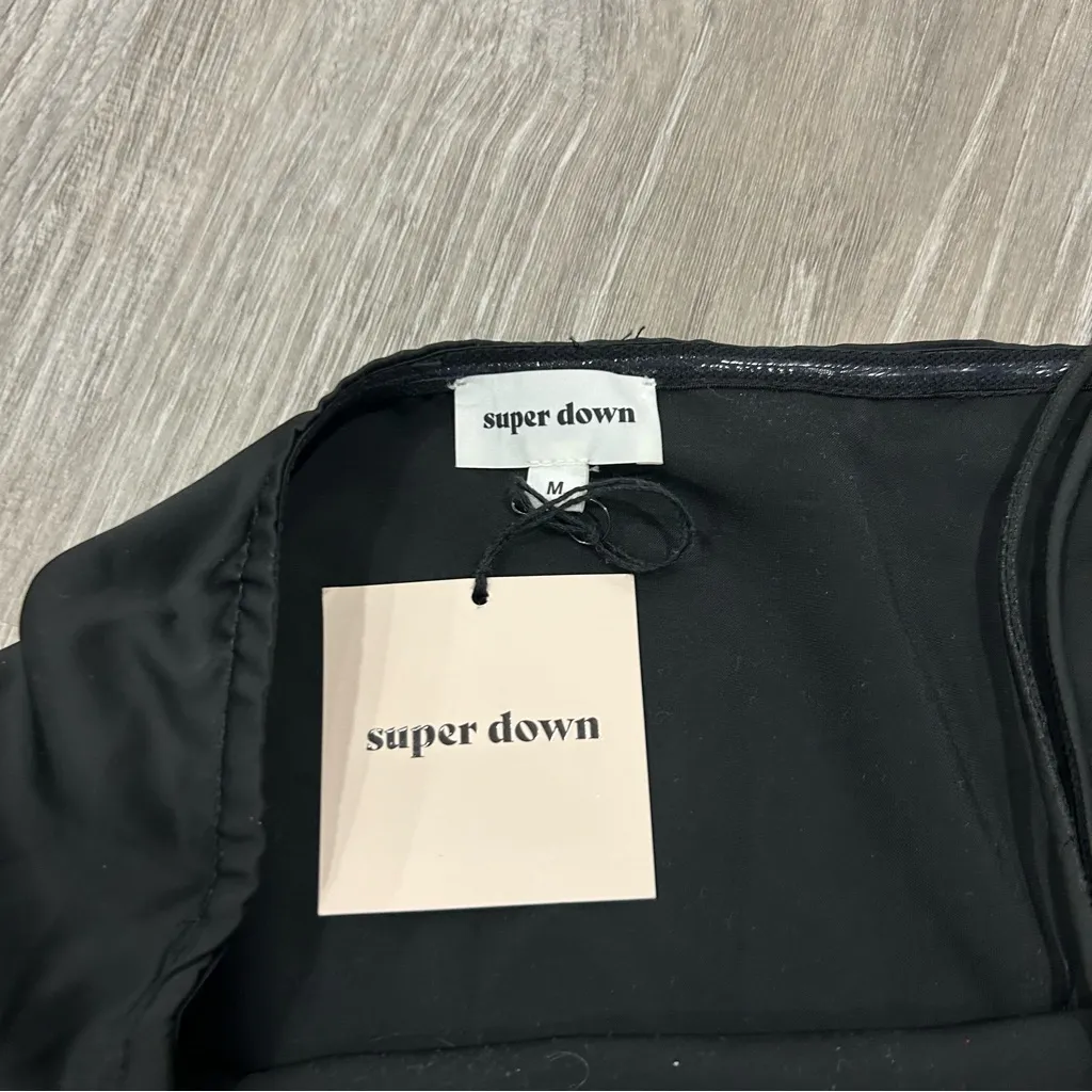 Superdown Revolve Rubi One Shoulder Black Cami Top - Image 5