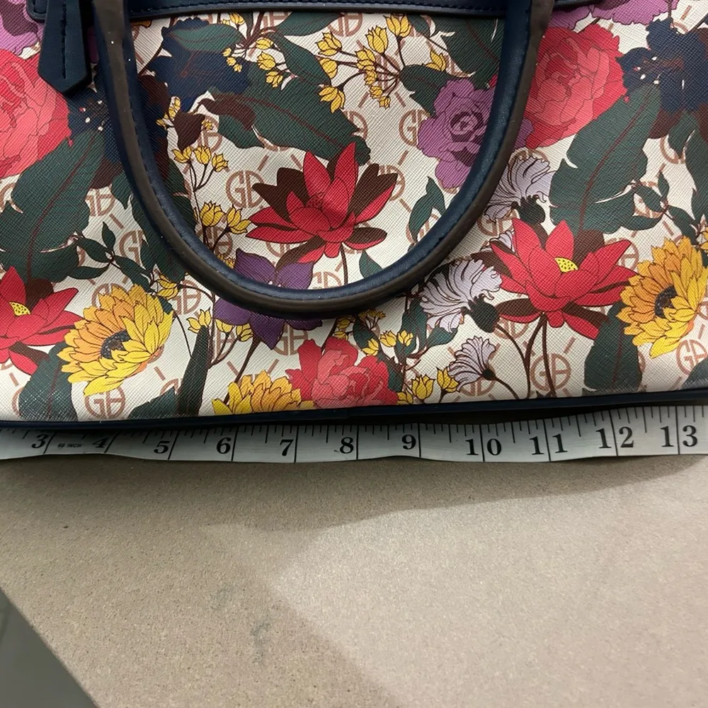 COPY - Giani Bernini floral Print Handbag- Nice! - Image 2