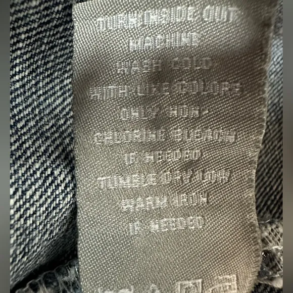 Vanity Distressed White Top‎ Stitch Blue Jeans Jacket Size M Size M - Image 10