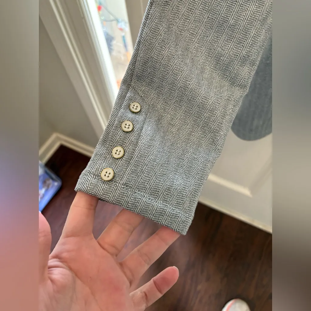 J. McLaughlin Marisa Funnel Neck Fleece Size Large in Gray - Image 6