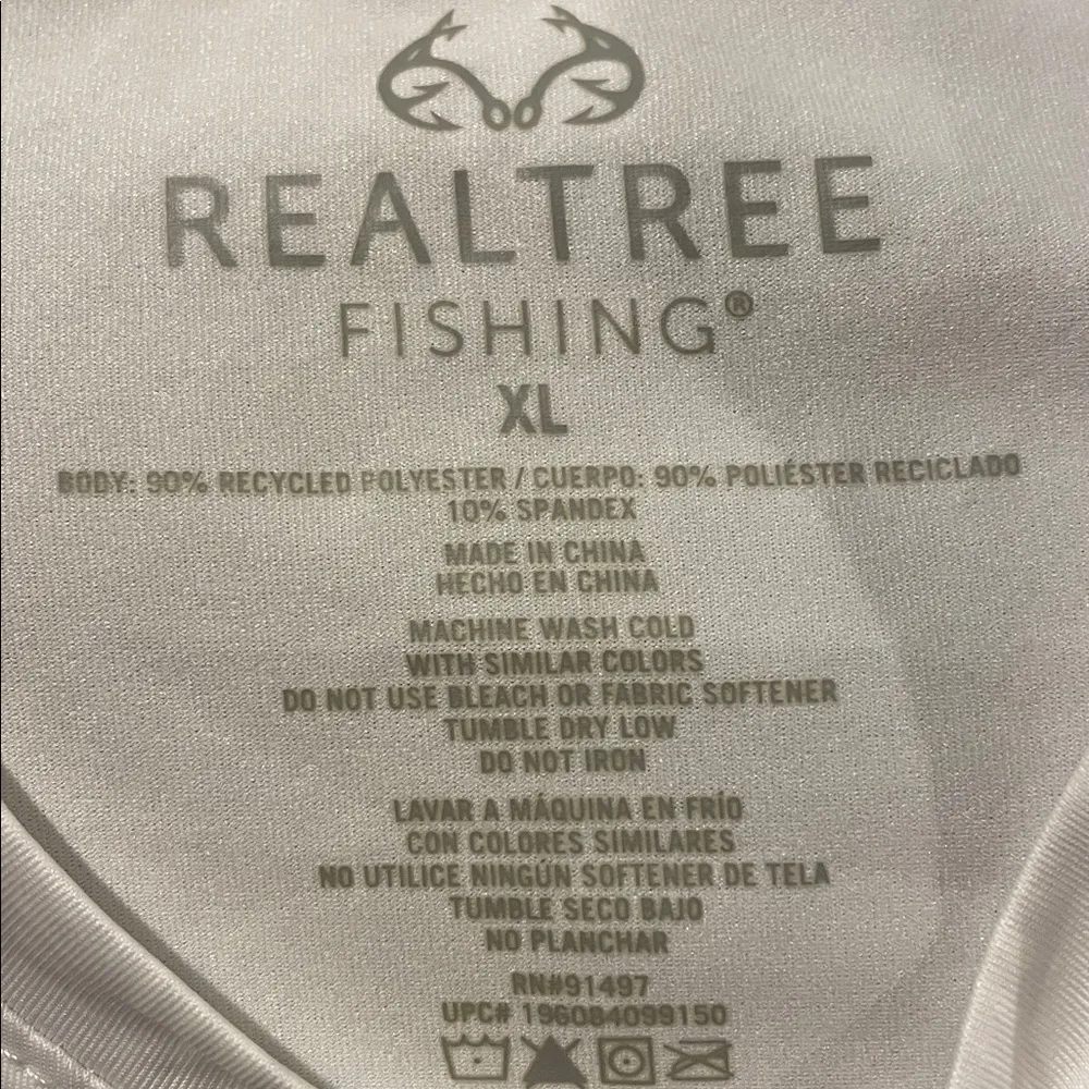 Realtree Ladies White Long Sleeve Performance Tee - Image 5