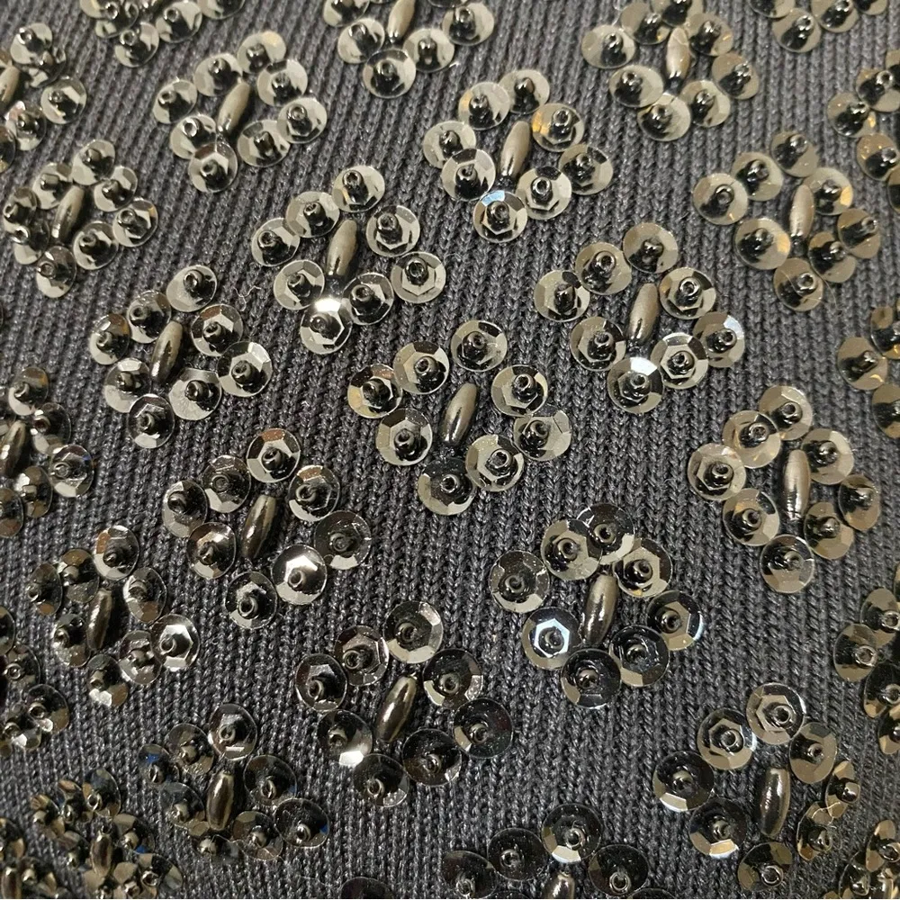 Beautiful 90s black beaded 100% silk short sleeve top - Image 4