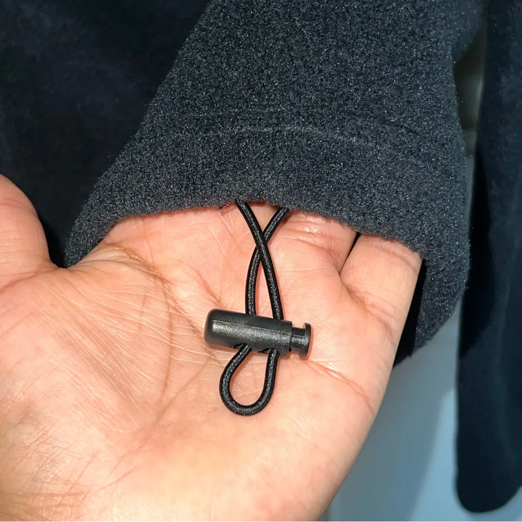 Columbia Black Fleece Jacket - Image 6