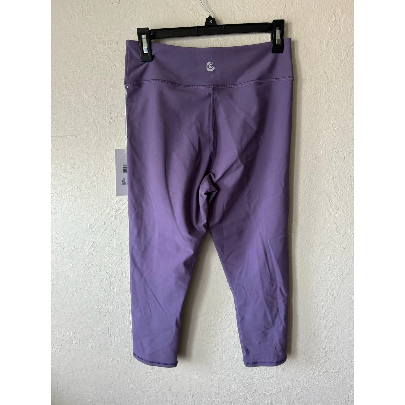 NWT Johnny Was Endurance Cropped Leggings in Lavender, Size L - Image 2