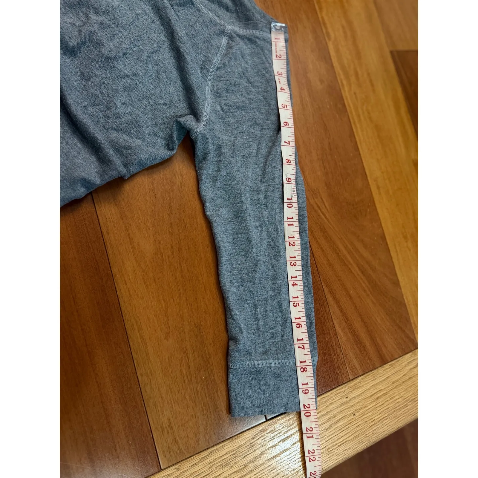 Abercrombie Fitch Gray Crewneck Raglan Sleeve Sweatshirt Top Women's Size L - Image 8