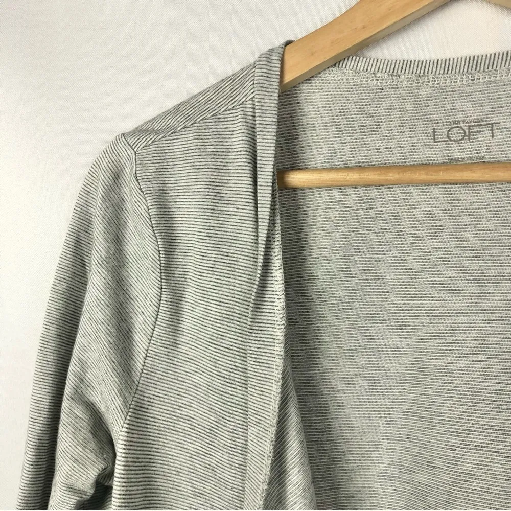 Ann Taylor LOFT Light Gray Half Sleeve Drape Front Cardigan Sweater S - Image 3