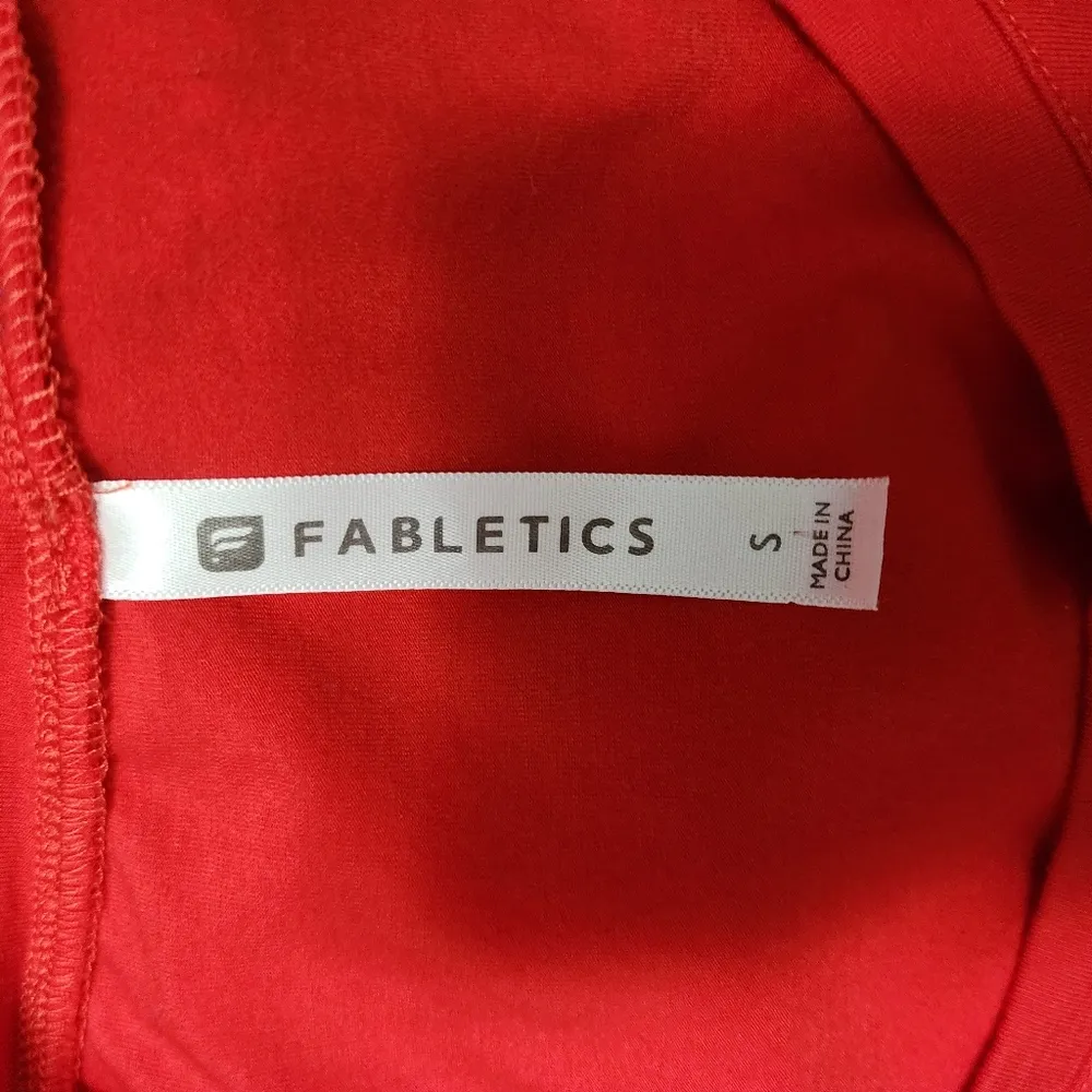 Fabletics Loretta Cherry Red Scoopneck Tank Size Small - Image 7