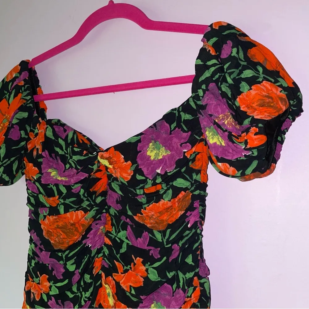 Zara Size M Mini Dress Dark Purple Red Floral Milkmaid Ruched - Image 6