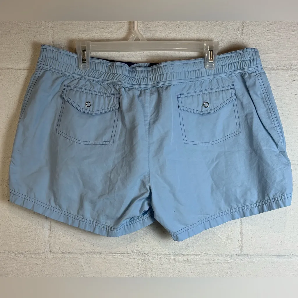 Vintage Nike Y2K Woman’s Blue Casual Lightweight Summer Shorts Size XL (16-18) - Image 4