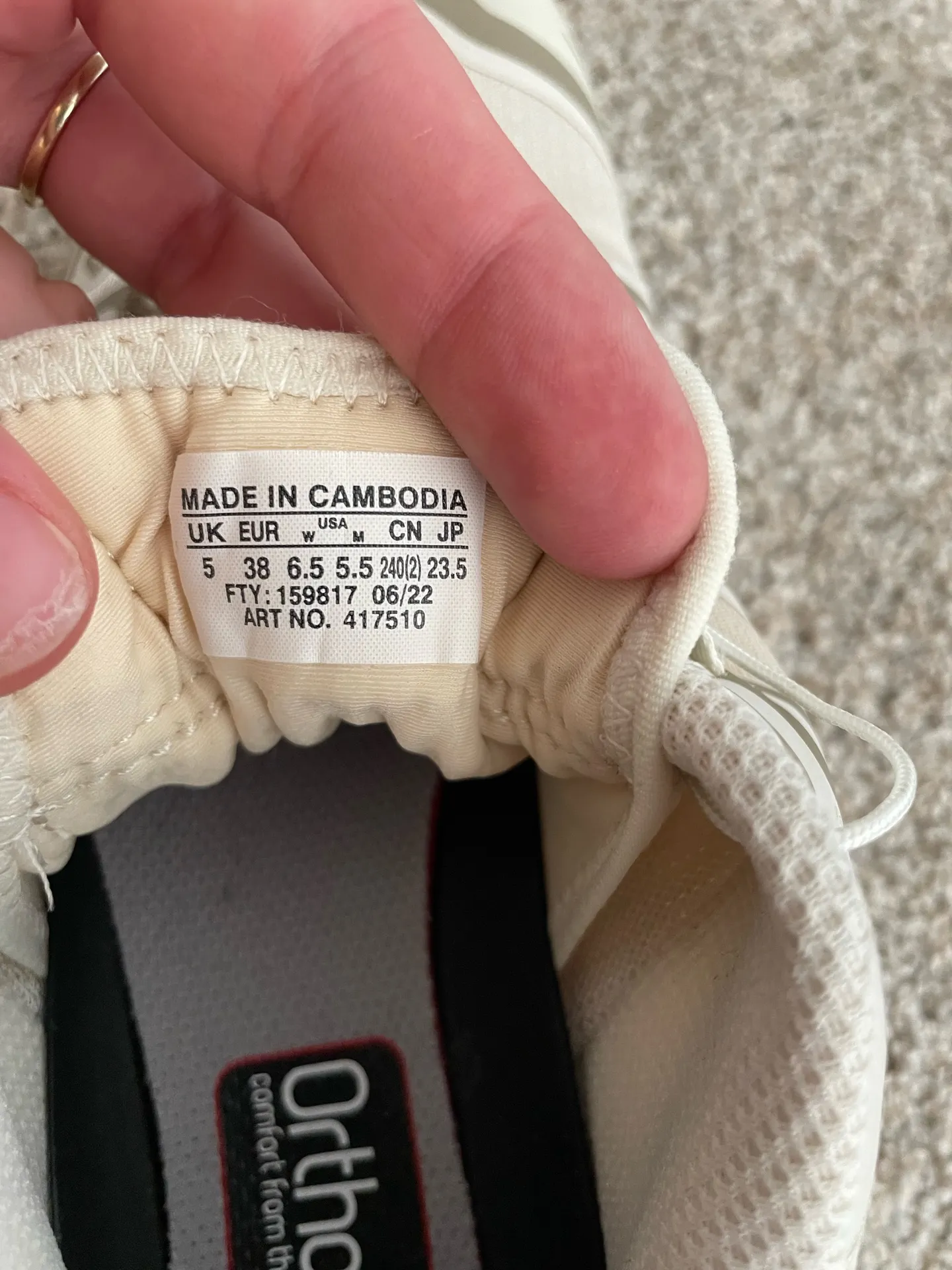 Salomon Shoes - Image 5