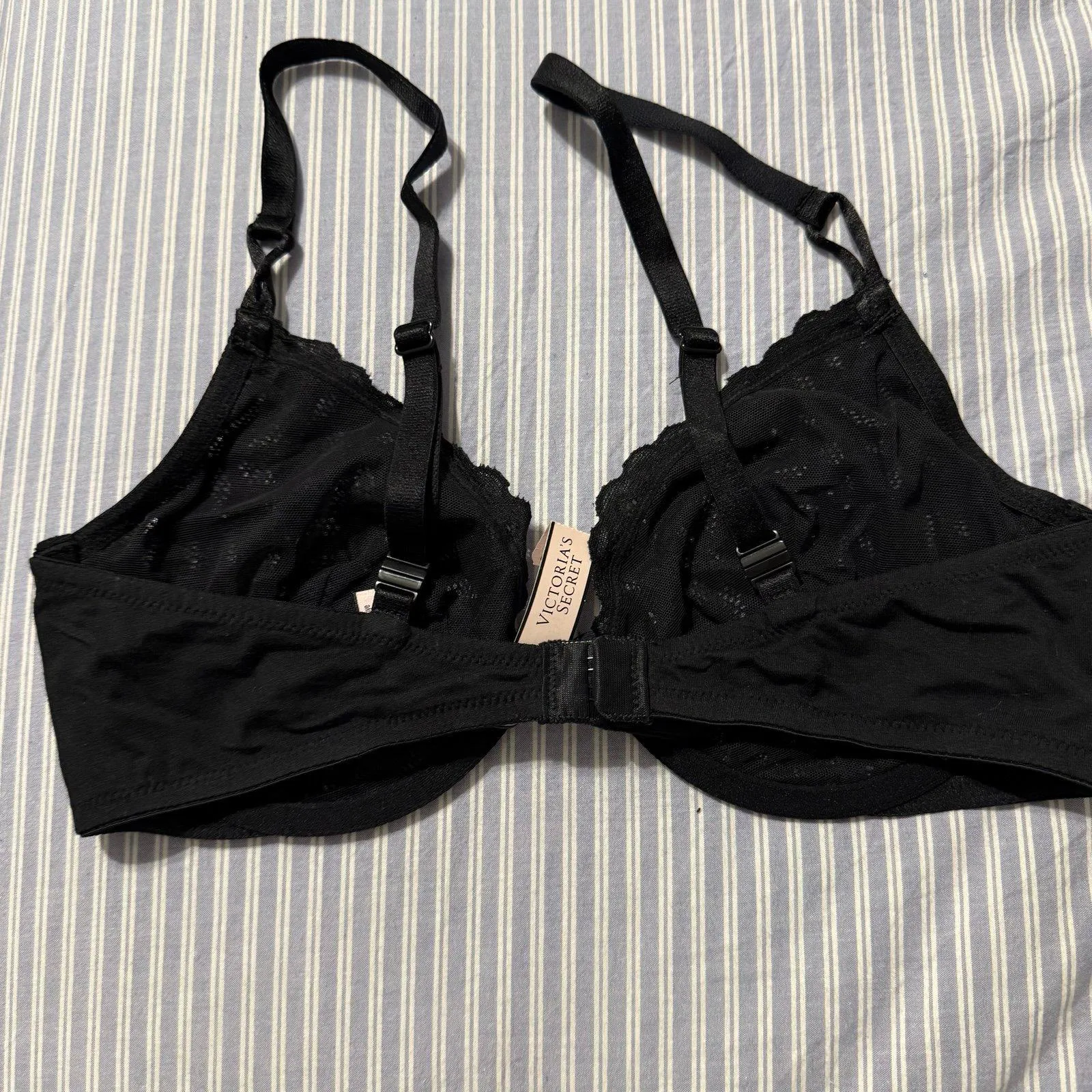 Victoria Secret Sexy Tee Unlined Lace Demi Bra - Image 3