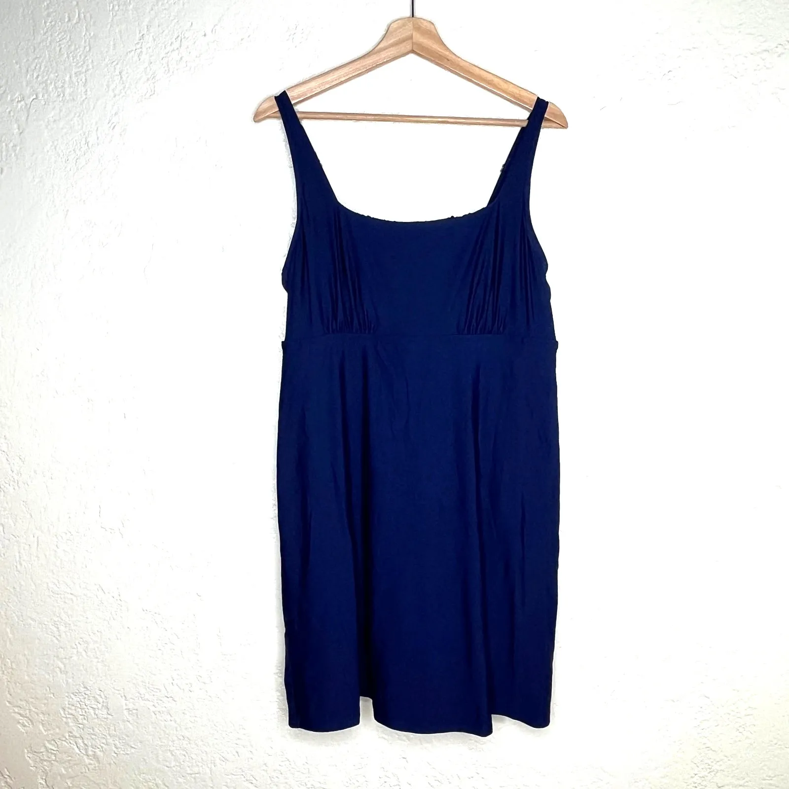 Lands' End Women's Navy Tummy Control UPF 50 Square Neck One - Image 2