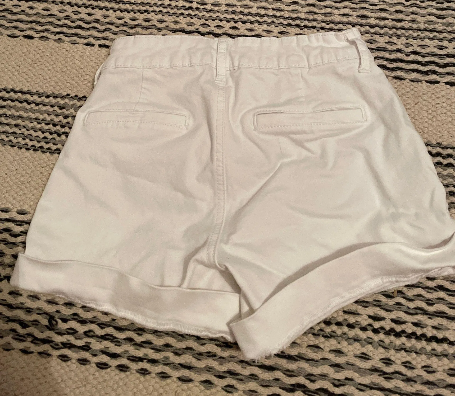 Aeropostale High-Rise Shorts - Image 2