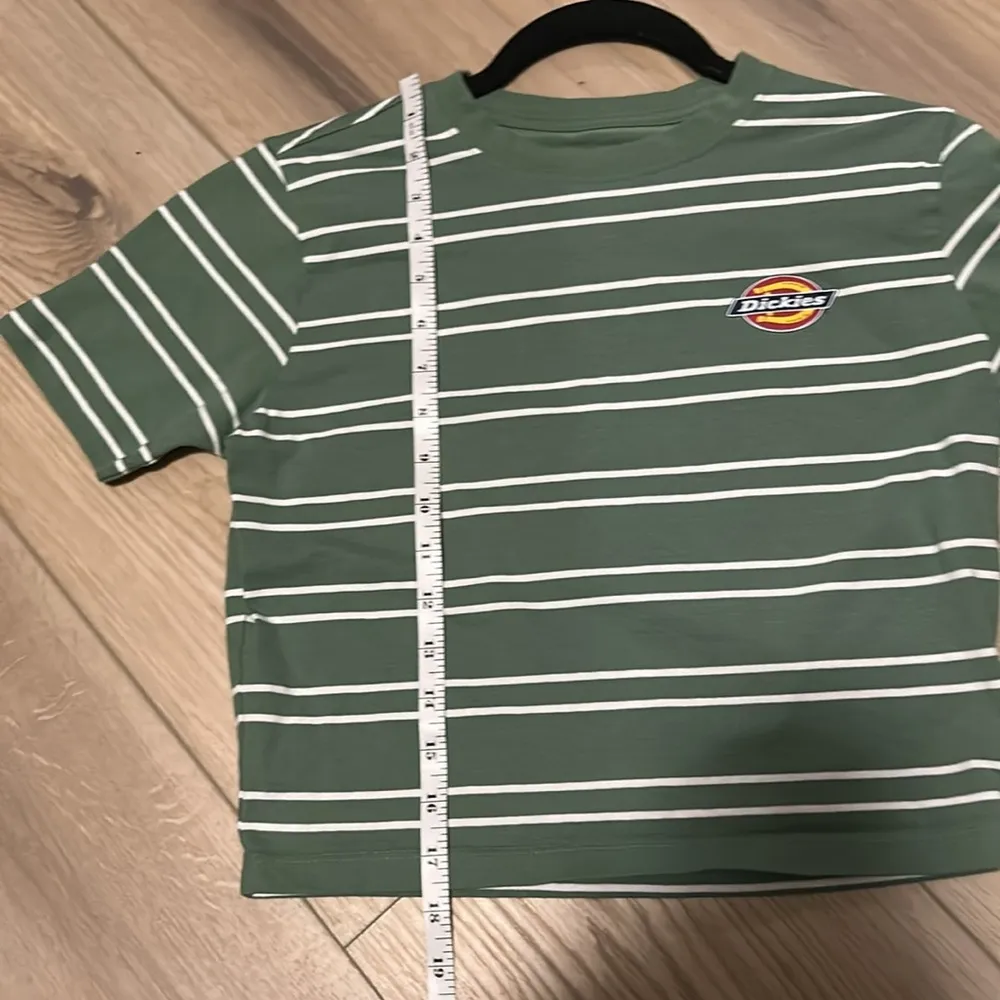 Dickies Green Stripes Baby Tee Cropped Size Medium - Image 5