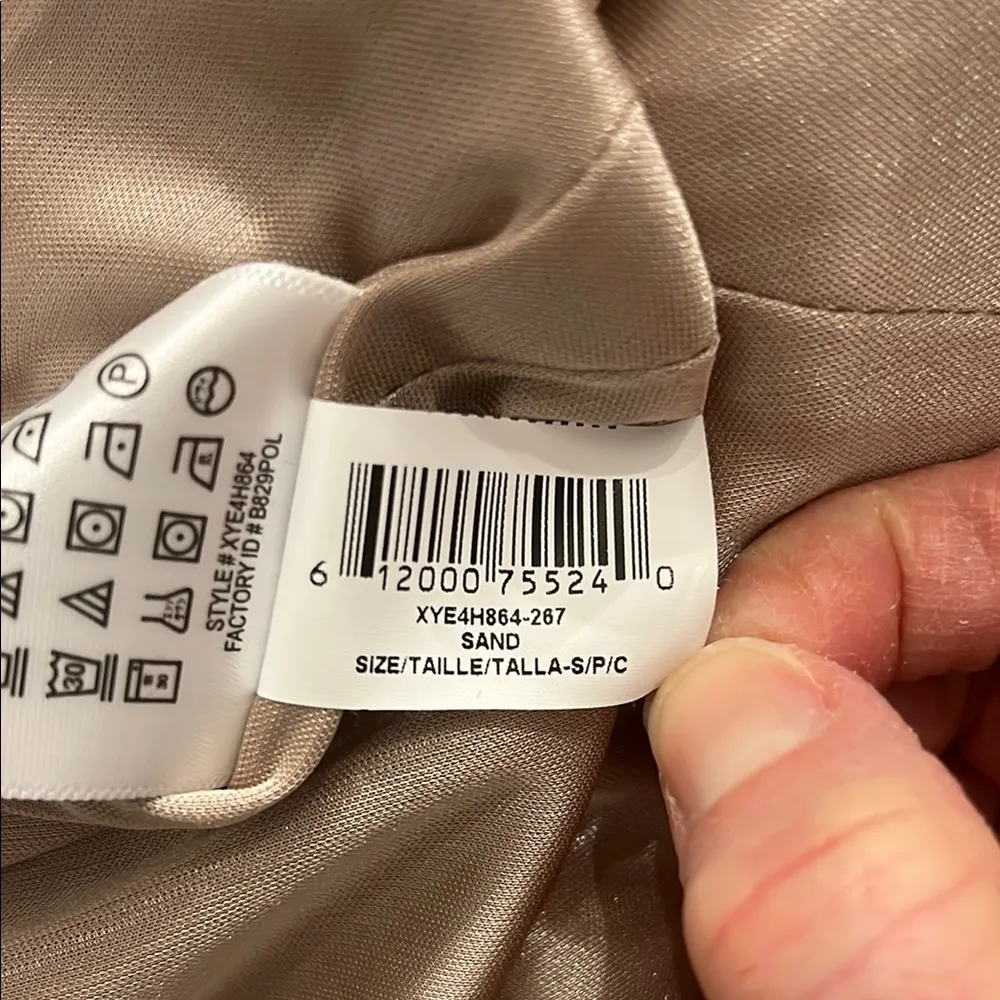 Cream Blazer Open Front Collarless Design - Image 7