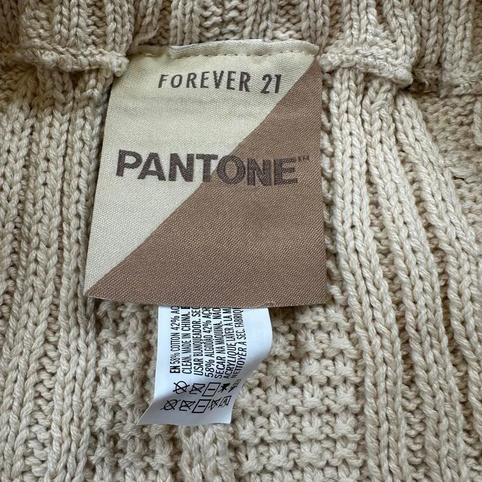 NWT Forever 21 x Pantone Shorts M Womens Ivory Cream Cable Knit High Rise - Image 3