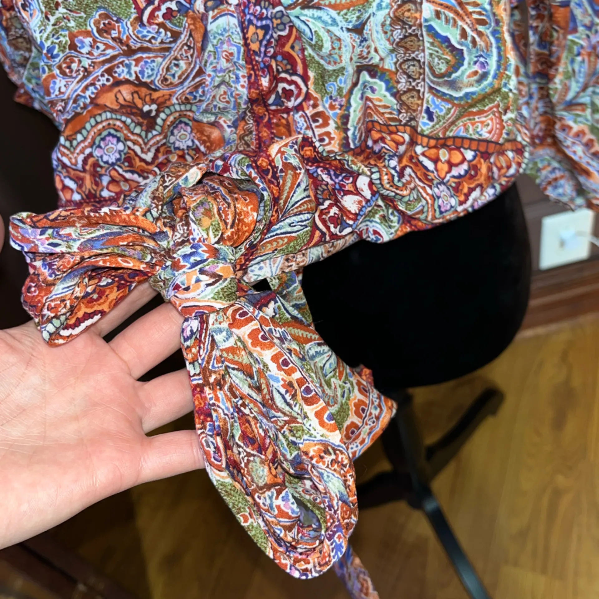 Macy's NWT-Paisley tie up top - Image 4