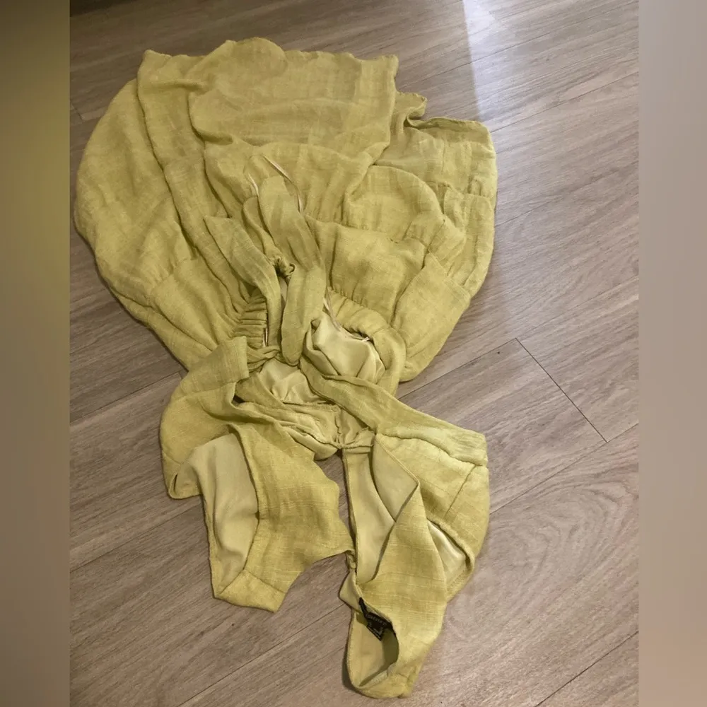 Dress Green Size M - Image 3