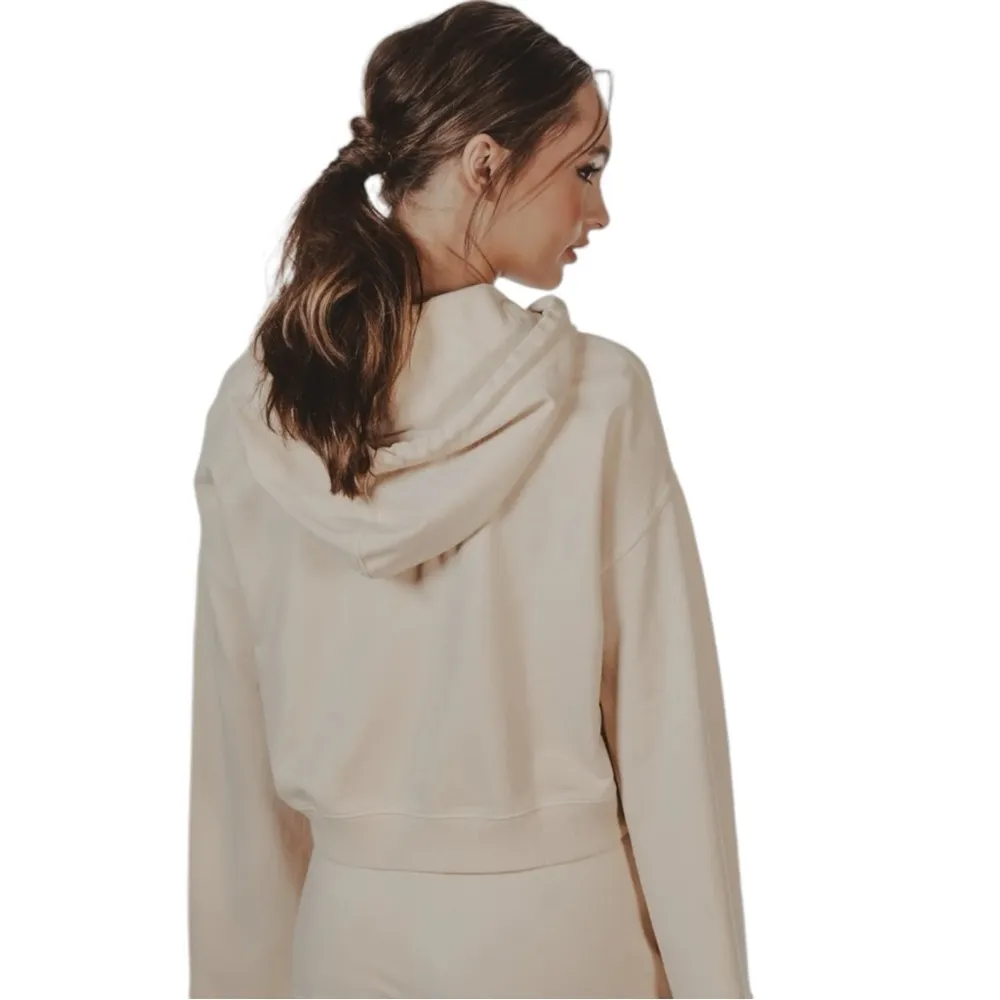 The Normal Brand Women’s Cream Cropped Cotton Terry Henley Hoodie size Small - Image 6