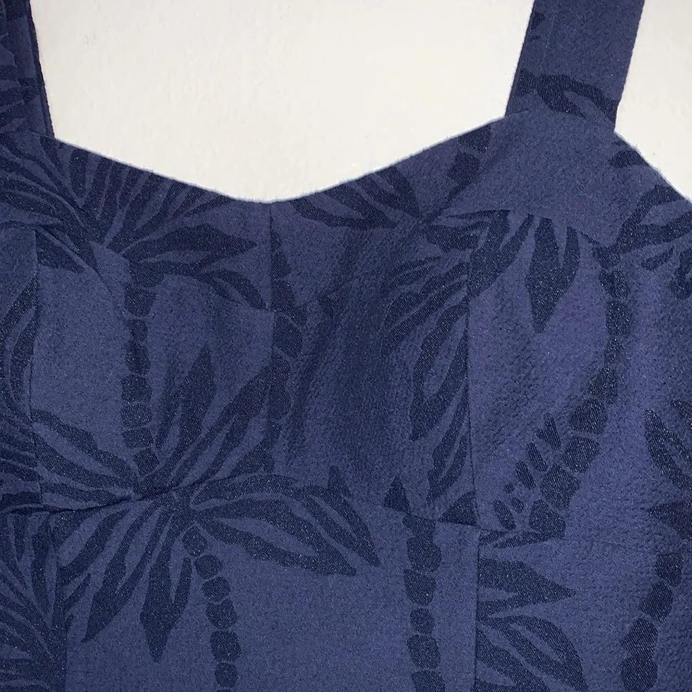 Lilly Pulitzer Annalee stretch dress palm paradise puckered woman size 2 - Image 3