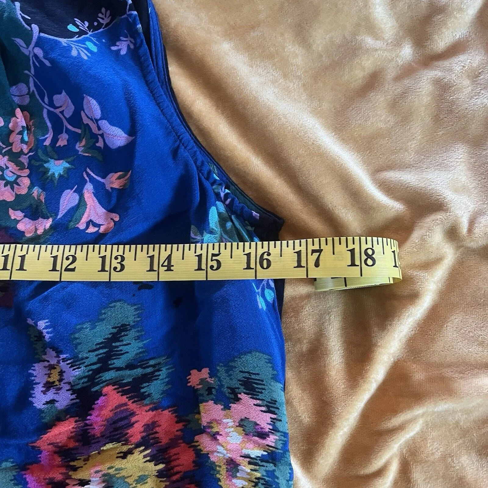 Vanessa Virginia Anthropologie Wanderlust Floral Pleated Sleeveless Top Medium - Image 7