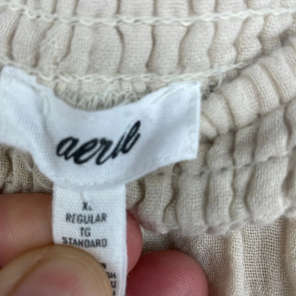 Aerie Women's Cream Pull on Cargo Pants wide leg  relaxed fit size XL fits 1X - Image 9