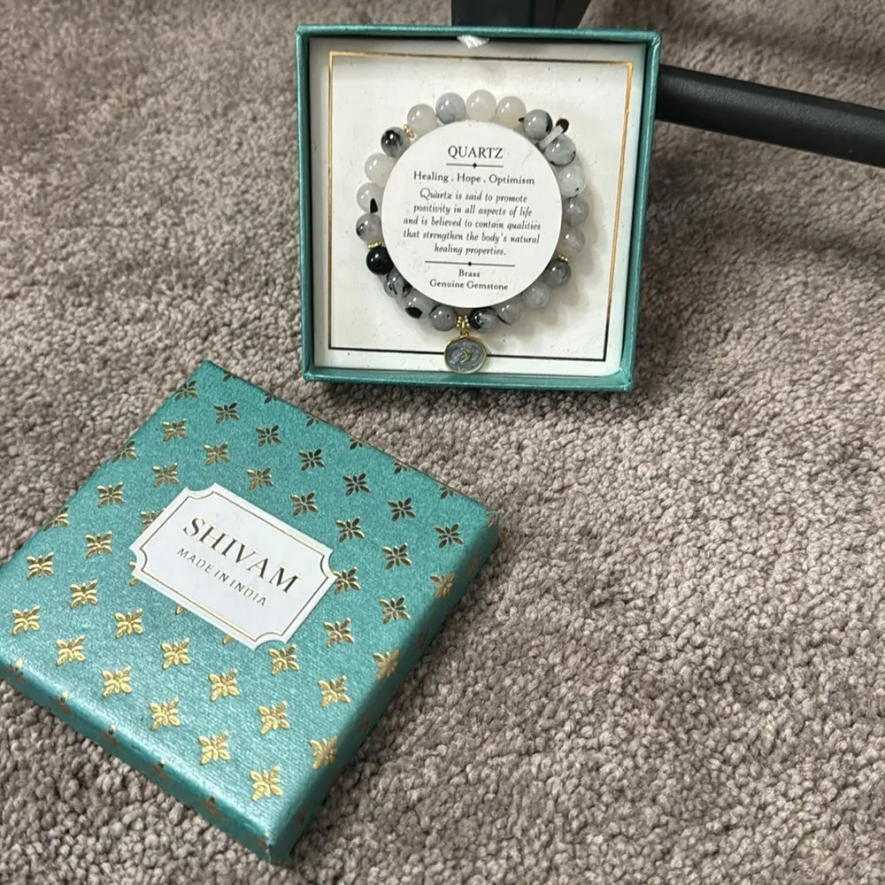 Shivam Quartz Gemstone Bracelet - Image 3