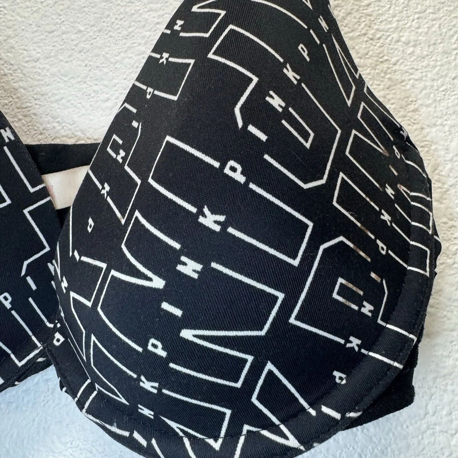 Victoria’s Secret‎ PINK Wear Everywhere T-Shirt Lightly Lined 32C Bra LOGO - Image 2