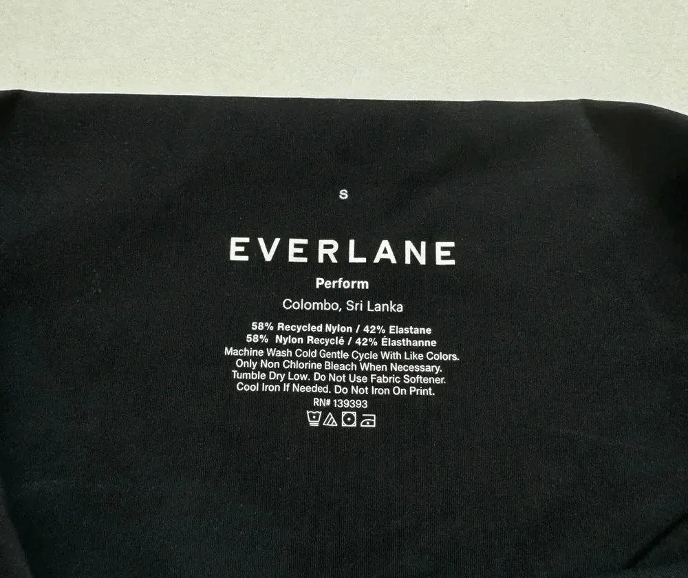 Everlane The Perform Bike Short Black Size Small NWT - Image 5
