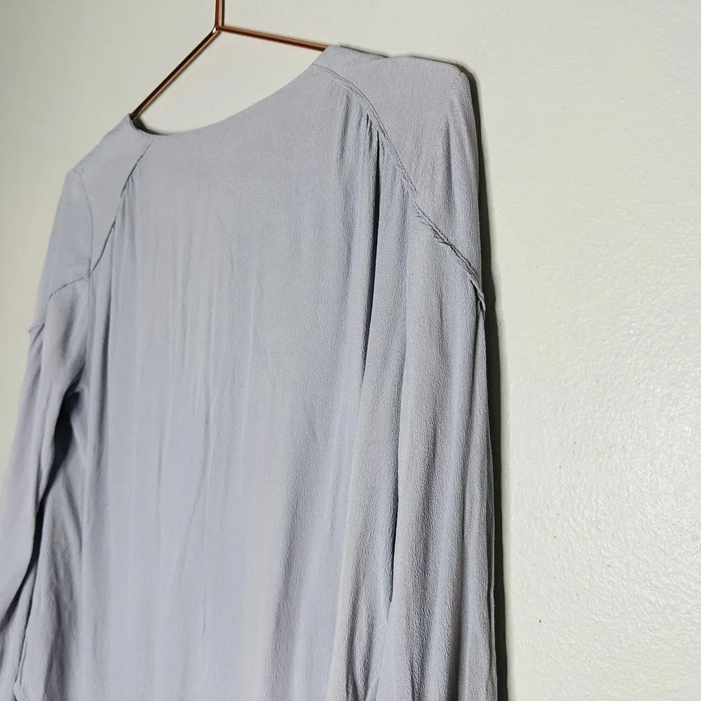 ASTR the Label Pale Grey Tie at Neck Wrist Ties Tassle Blouse Size Small - Image 10