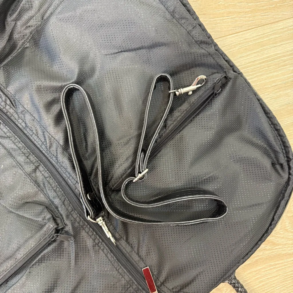 Brighton Black Travel Garment Bag - Image 13