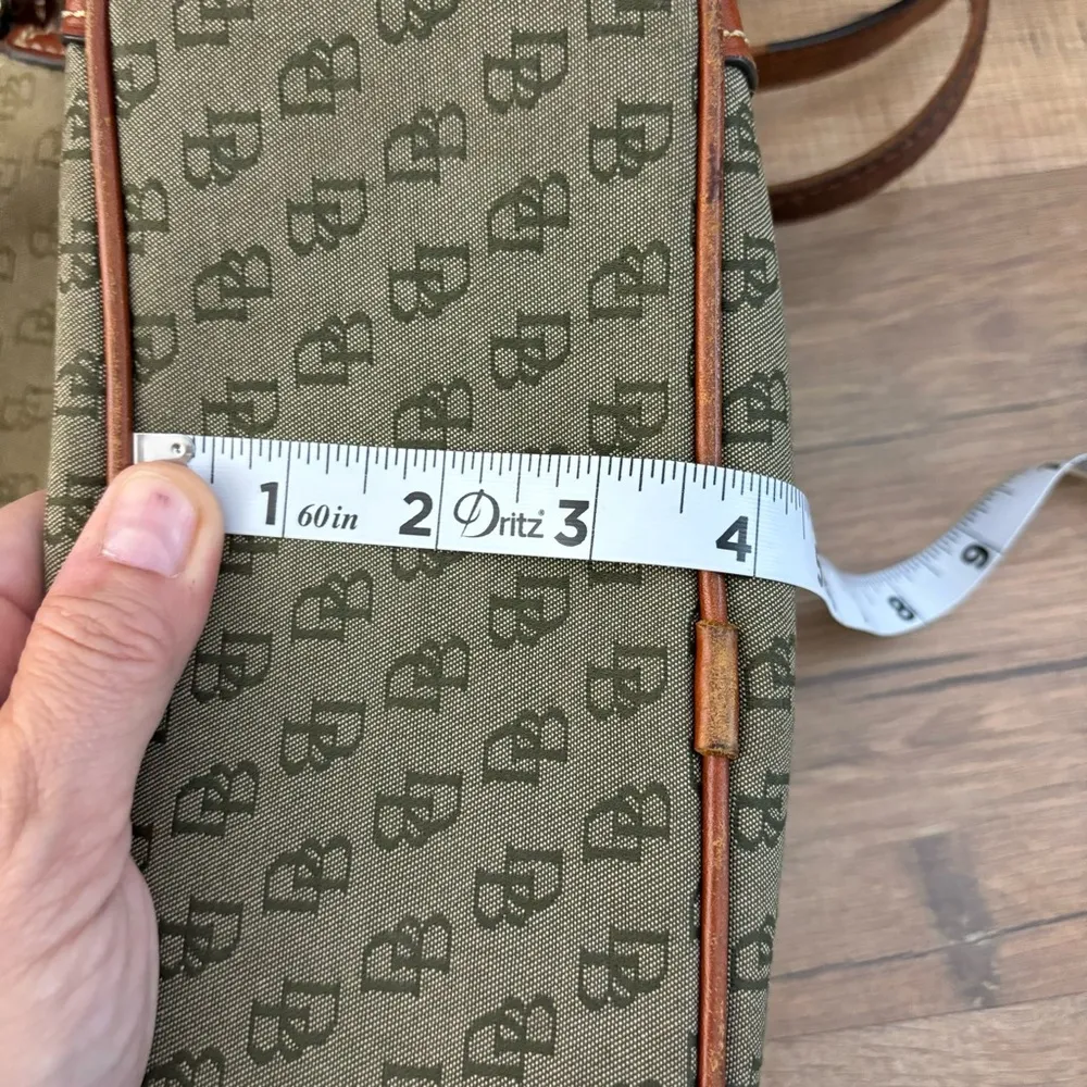 Dooney & Bourke Ivy Canvas Logo Classic Crossbody Bag Purse Vintage Women’s - Image 9