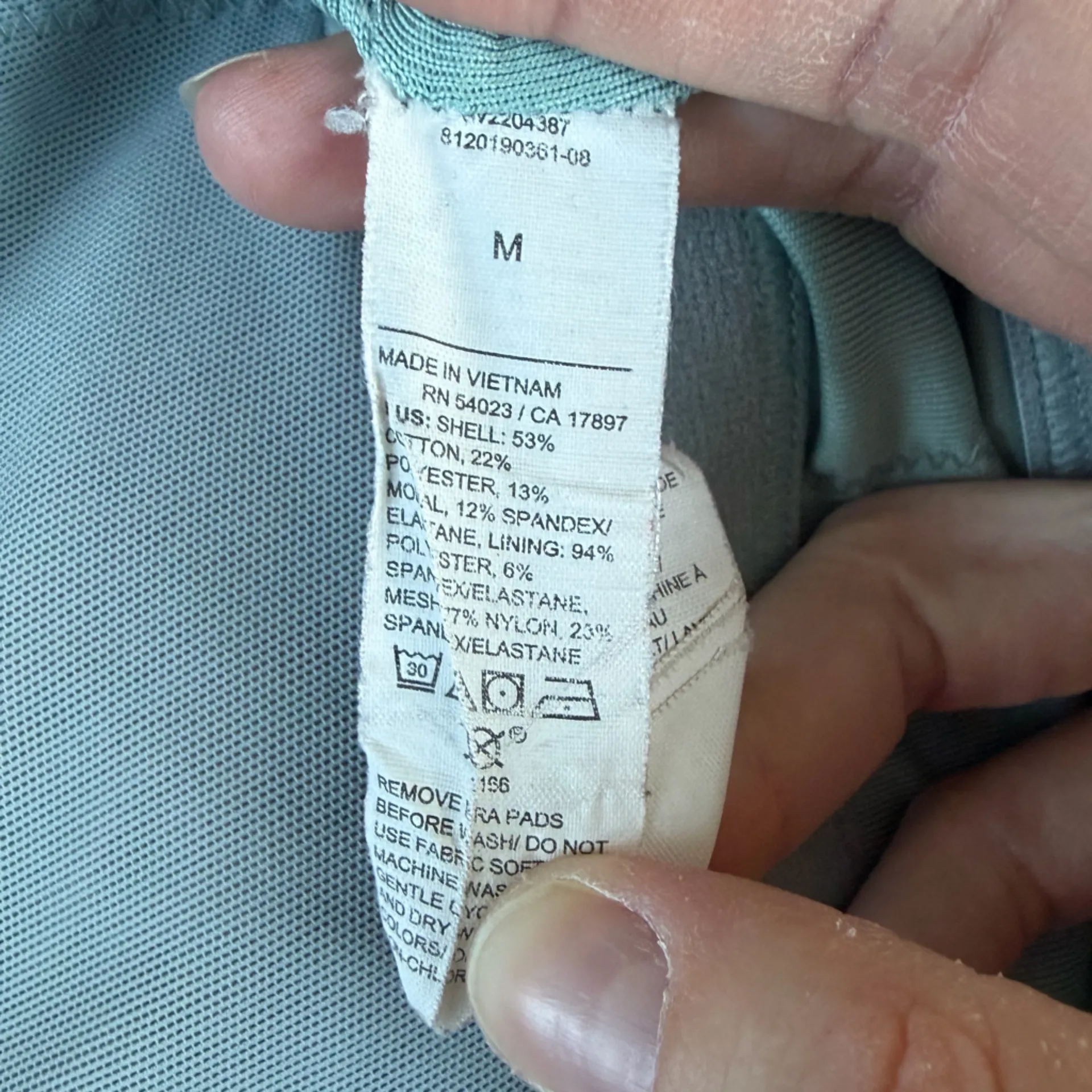 Old Navy Active Light Blue Women’s Tank Top - Image 5