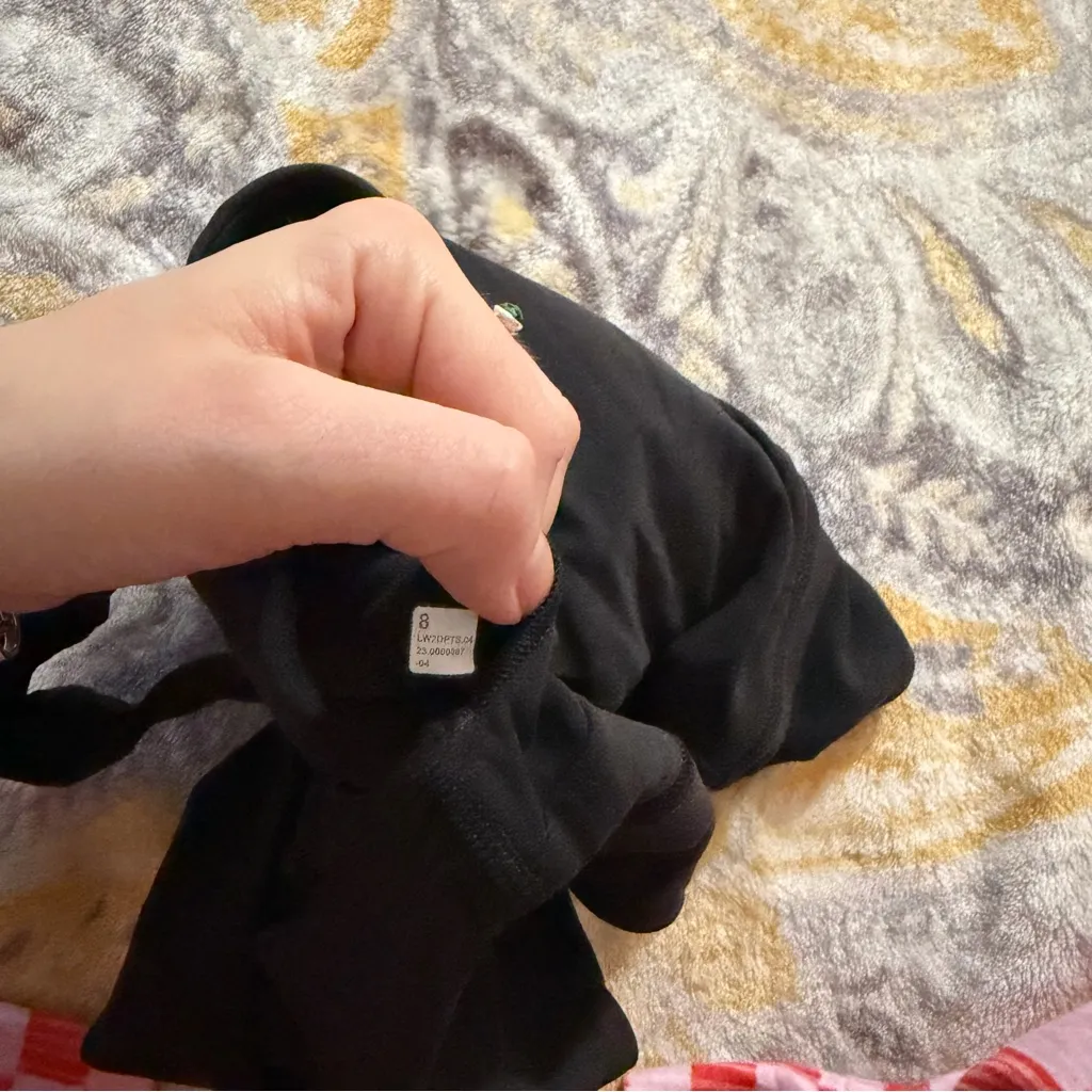 Lululemon black align one shoulder sport bra size 8 - Image 3