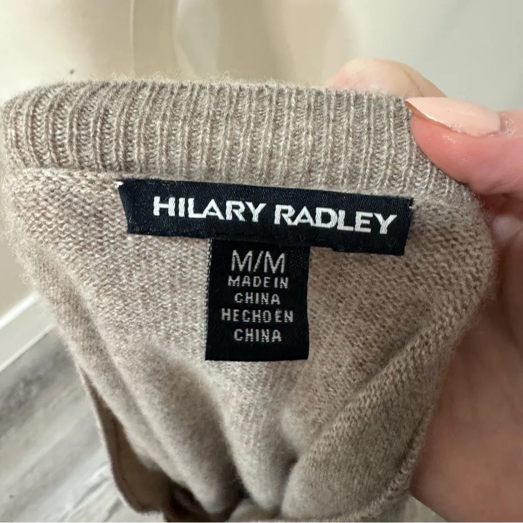 Hilary Radley 100% cashmere Sweater Beige V-neck 100% Cashmere Sweater Medium - Image 6