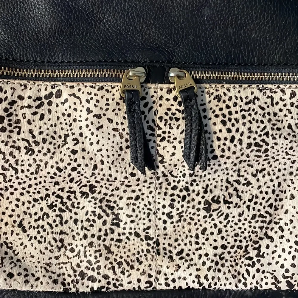 FOSSIL Black Leather with Soft Black&Cream Animal Print Shoulder Bag Purse - Image 3