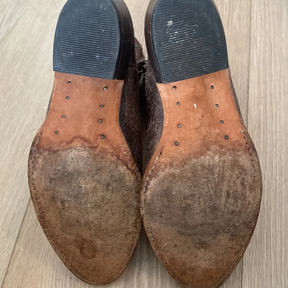 Frye Deborah distressed leather boot with hand embellished studs and side zipper - Image 7