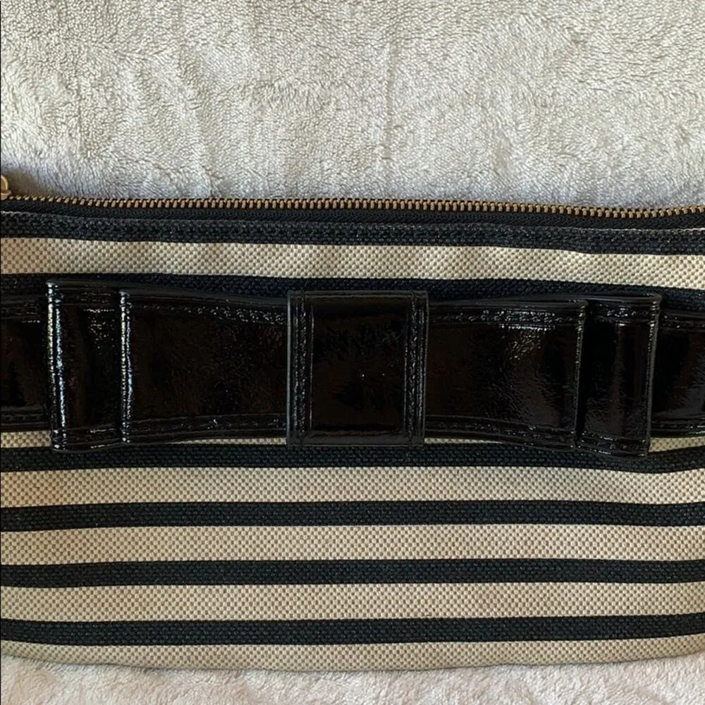 Kate Spade Alice Court Celina Black Cream Stripe Patent Leather Crossbody Bag - Image 2