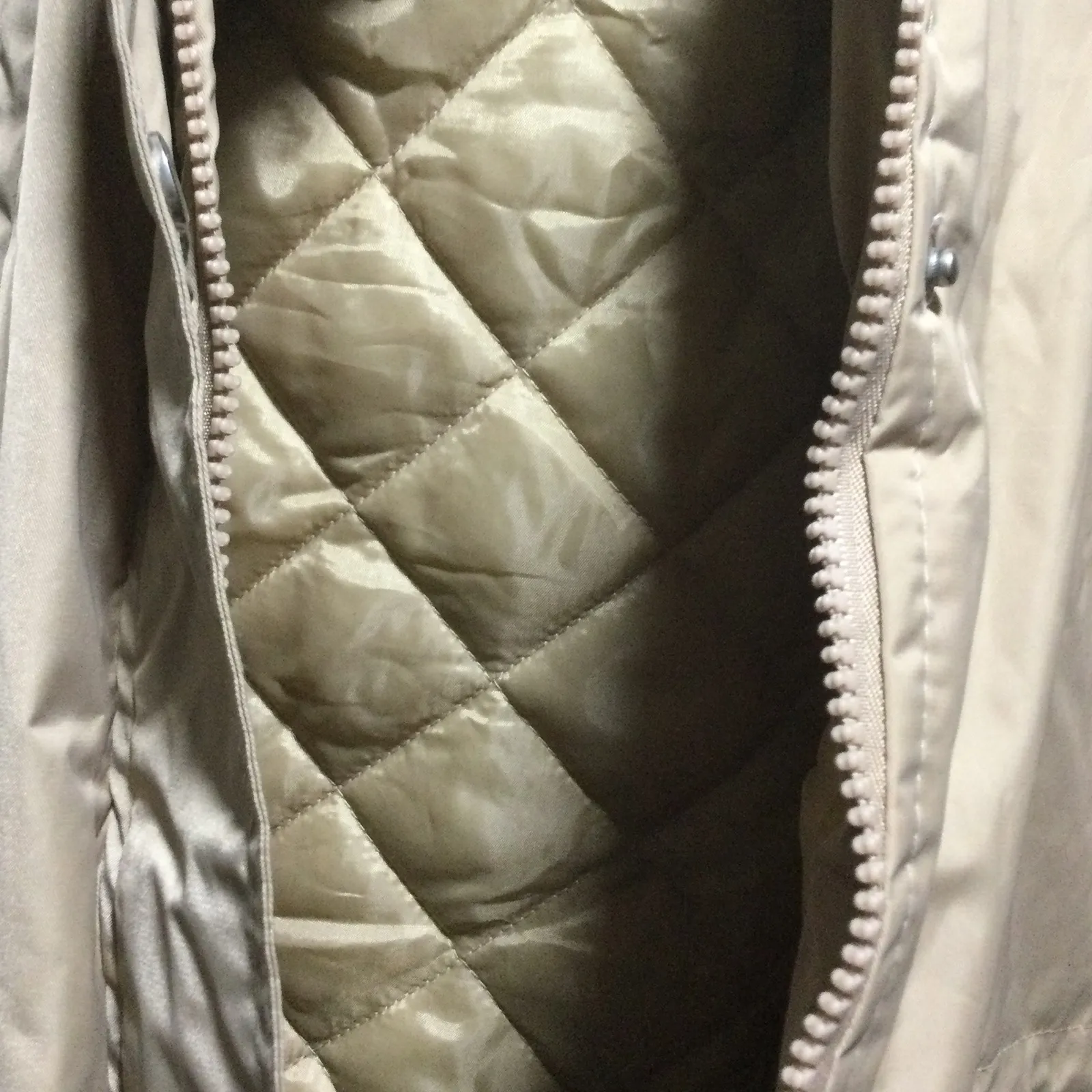 Bella Donna Moda Italiana Beige Quilted Lined Parka Jacket with Faux Fur Hood XL Tan - Image 5