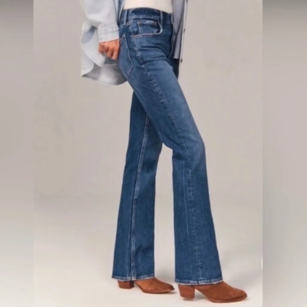 Abercrombie LONG The 70s Vintage Flare Ultra High Rise Jeans 24 - Image 2