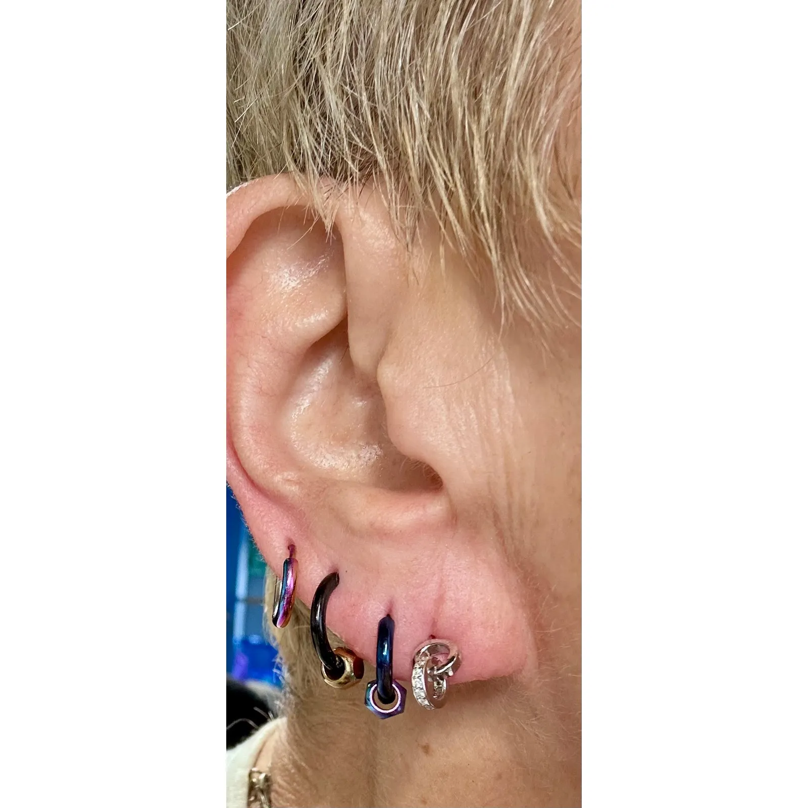 .925 Silver Moissanite Circle Drop Earrings - Image 7