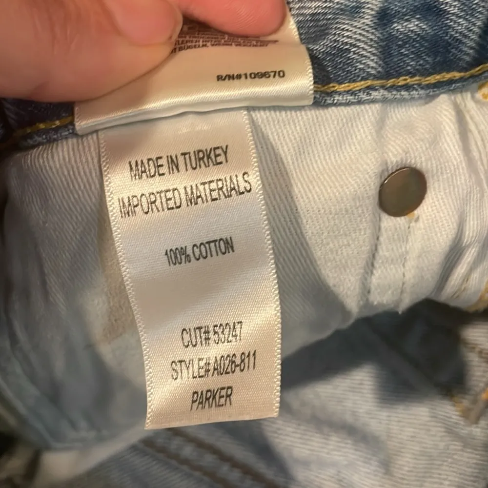 Womens Agolde Parker Vintage Cut Off Short in Swapmeet - Image 12