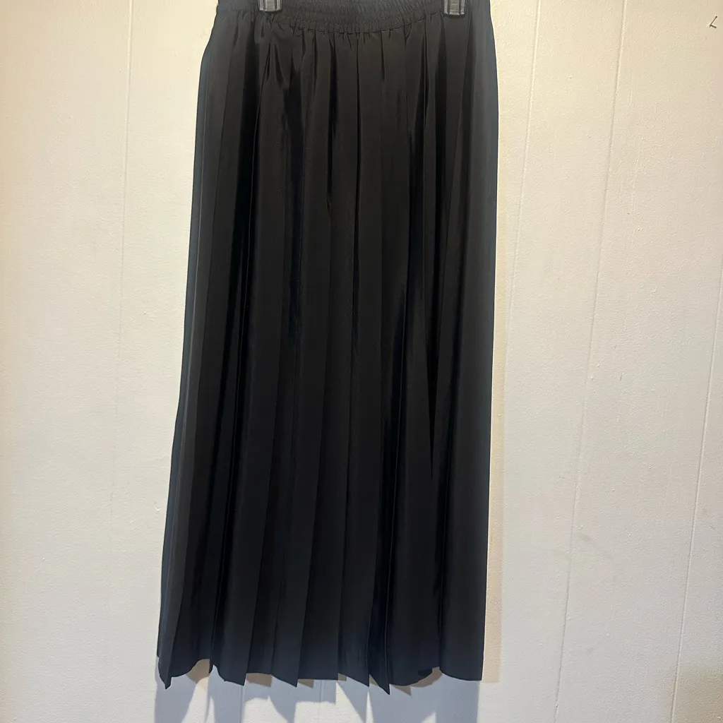 Vintage ESPRIT black pleated skirt - Image 2