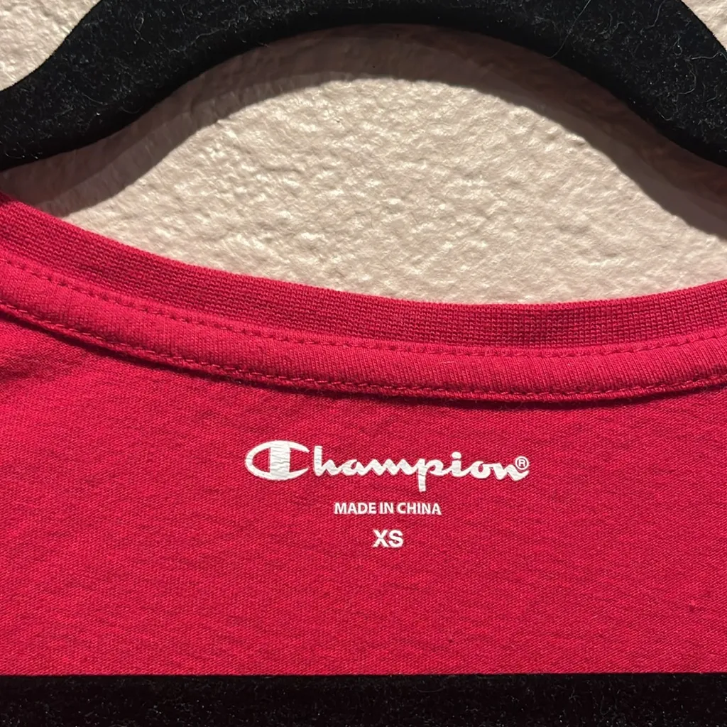 WSU Washington State University Women’s V Neck T Shirt Cougars Size XS - Image 4