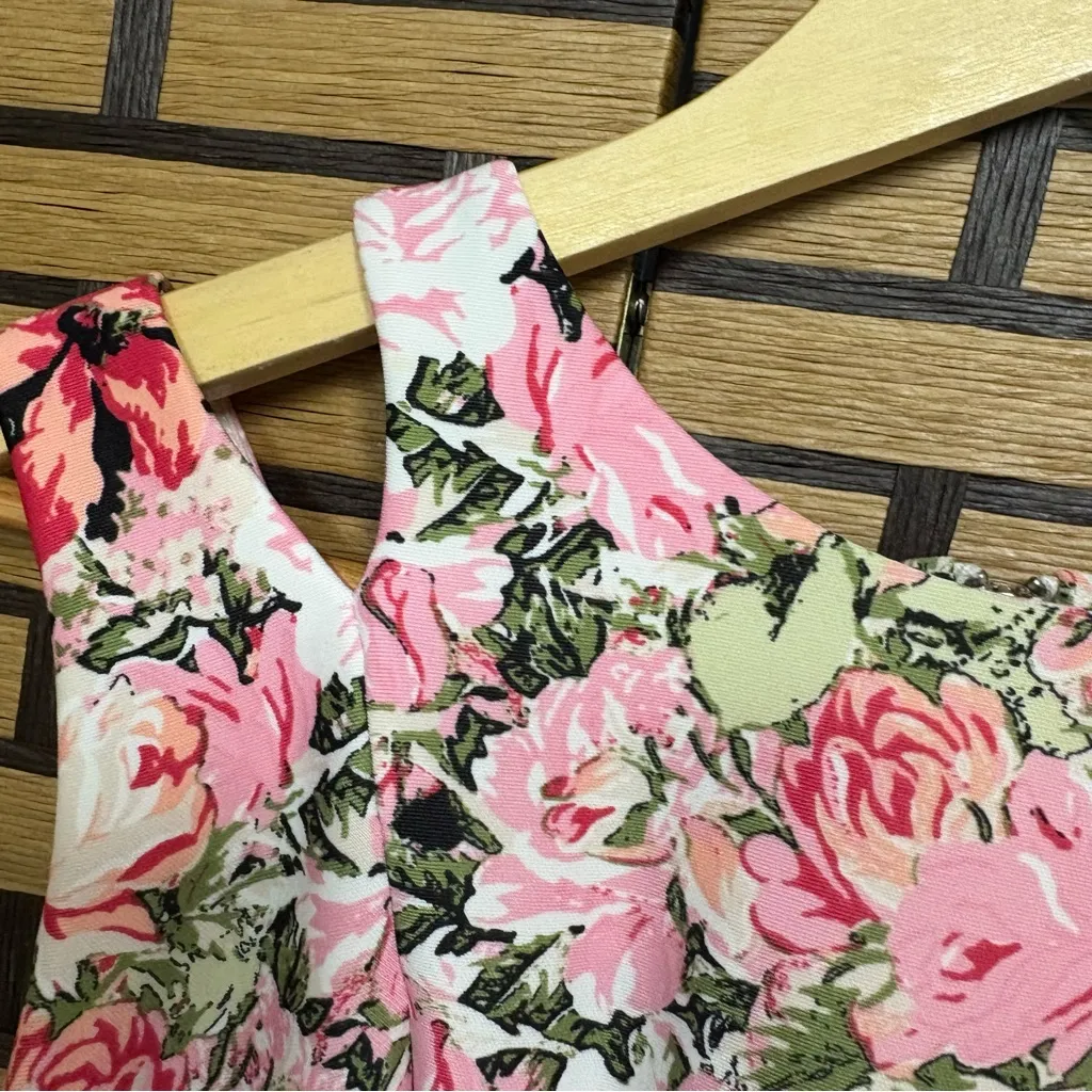 Gabby Skye Pink And White Floral Scuba Knit‎ Cutout Shoulder Dress Size 6 - Image 4