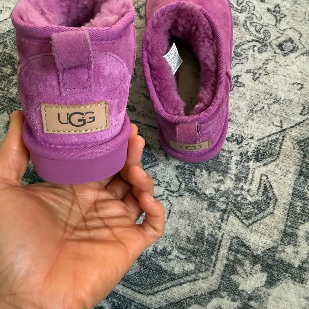 Uggs classic ultra mini boot size 5;3:.2 - Image 4