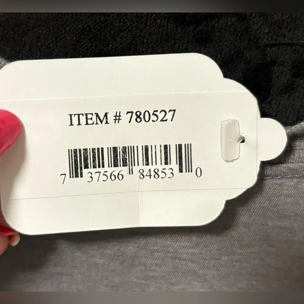 NWT Junk Food Brand Minnie Mouse T-Shirt - Image 7