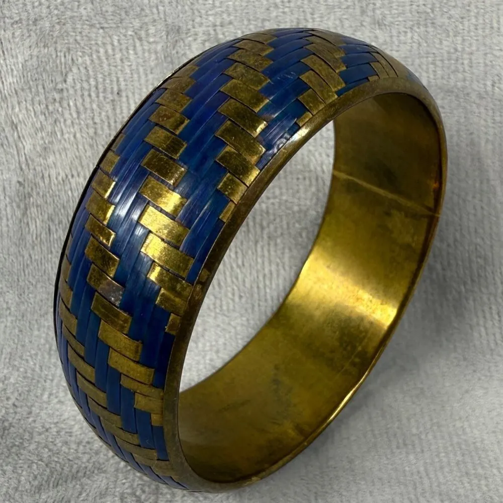 Vintage Brass & Blue Material Woven Design Bangle Bracelet Women Jewelry Classic - Image 6