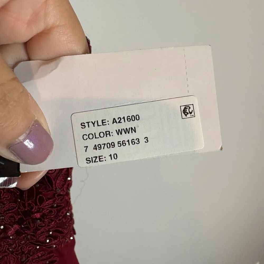 NWT Betsy & Adam maroon formal illusion embellished dress - Image 4