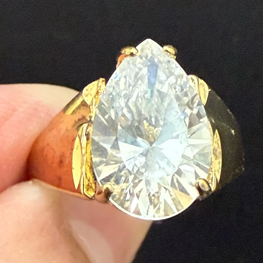 Vintage 925 Gold Over Sterling Silver Teardrop CZ Solitaire Women’s Ring Size 8 - Image 14